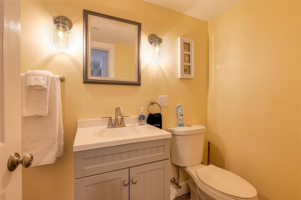 2Br Apt W/ 3 Min Walk To Downtown Swh - Low Tide Southwest Harbor Esterno foto